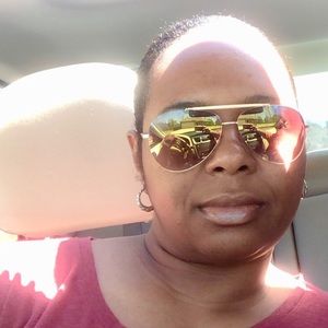 Meet your Posher, Natalie